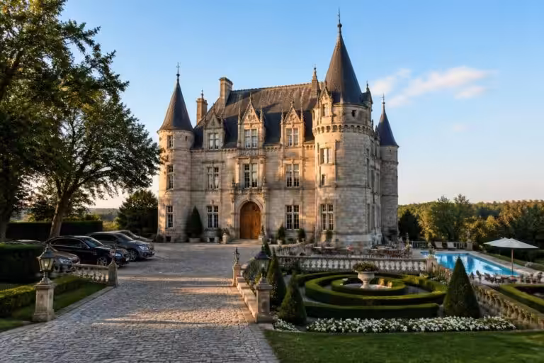 découvrez notre guide complet pour louer un château le temps d'un week-end et vivez une expérience unique entre histoire et confort.